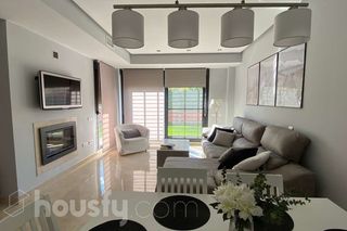 Rent House in Calle irlanda .
