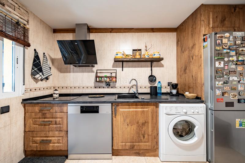 Foto 3f0039ee-6f3d-4d12-8b02-3a9a7a28d32f. Dúplex amb calefacció a Pioz