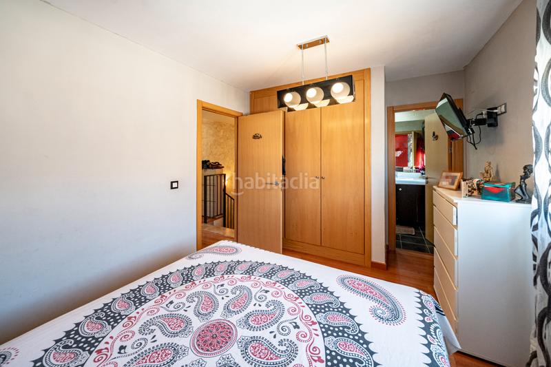 Foto 1367395a-95eb-4233-a97d-779cfc8e8dd8. Maison jumelée dans calle mar de ontígola 16 dans Villalbilla pueblo Villalbilla