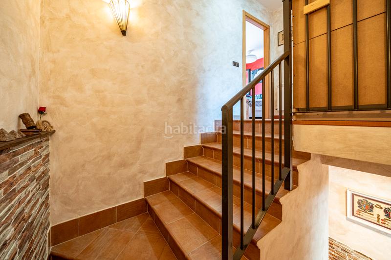 Foto 511626d7-9fe6-4978-b501-139bd88bde19. Maison jumelée dans calle mar de ontígola 16 dans Villalbilla pueblo Villalbilla