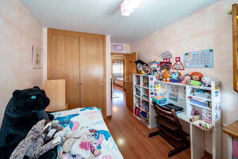Foto 789d6fd1-e8d3-4a8c-a65c-c576e0d85001. Maison jumelée dans calle mar de ontígola 16 dans Villalbilla pueblo Villalbilla