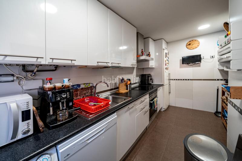 Foto b2b64df3-c34d-49f5-9ccd-e38fb9047e64. Maison jumelée dans calle mar de ontígola 16 dans Villalbilla pueblo Villalbilla