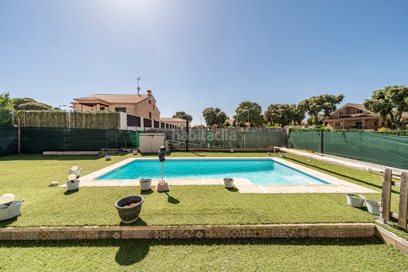Foto 5fae1453-5711-422a-9ee8-824f6c2fb100. Chalet  independiente con piscina en Chiloeches