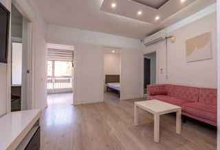 Pis  Calle ronda de los panaderos. Piso de 5 dormitorios ideal para inversores!!!  junto al edifici