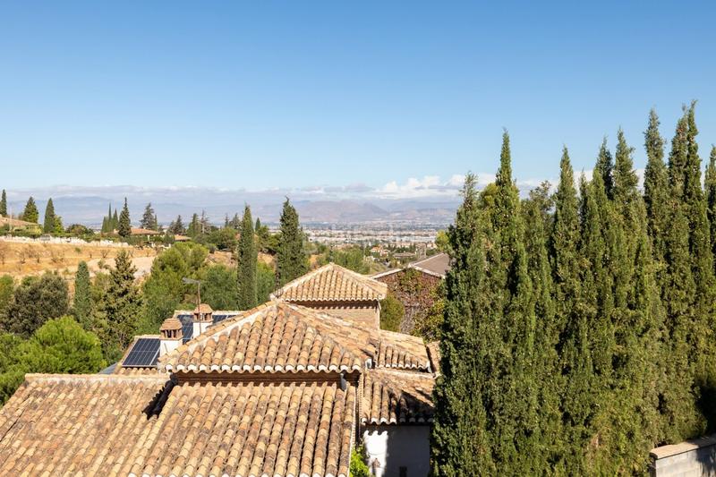 Foto cc564819-1ade-454d-a719-b20aff0e4cf5. Chalet impresionante villa de cuatro plantas en urbanización los cerezos de gojar!! en Gójar