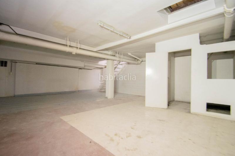 Foto 5cbd03b8-fd17-45ce-b584-92bcc4df65a1. Local commercial dans Centro - Sagrario Granada