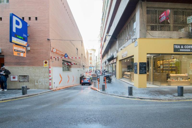 Foto ffef1233-3e77-41e0-977f-2f82a486e598. Local commercial dans Centro - Sagrario Granada