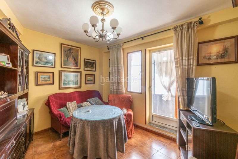 Foto 4fcac75d-ba1f-4c4b-8281-16ffca78c86c. Casa amb aparcament a San Matías - Realejo Granada