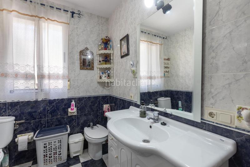 Foto caca1f99-c76f-42ad-b9b4-e3632449ccd9. Chalet  en cogollos vega en Cogollos de la Vega