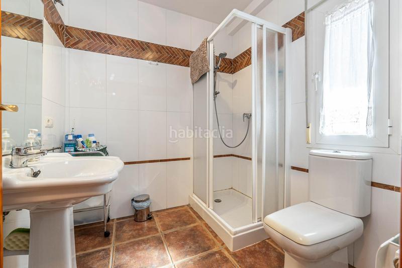 Foto a4b0b71d-65fe-42f3-af7c-2019933480b7. Chalet avec chauffage parking piscine dans Cumbres Verdes Zubia (La)