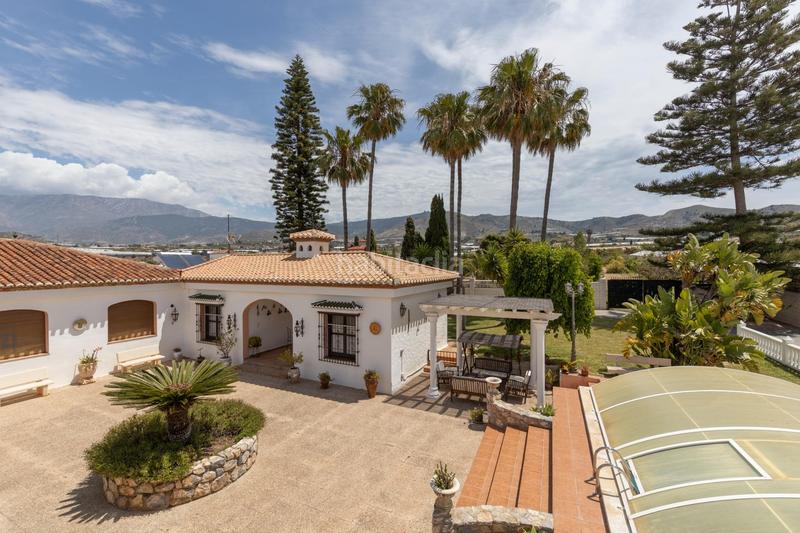 Foto 7ce4bb4c-d17a-482a-86da-dd02d107463f. Chalet con riscaldamento parcheggio piscina in Los Tablones - La Garnatilla Motril