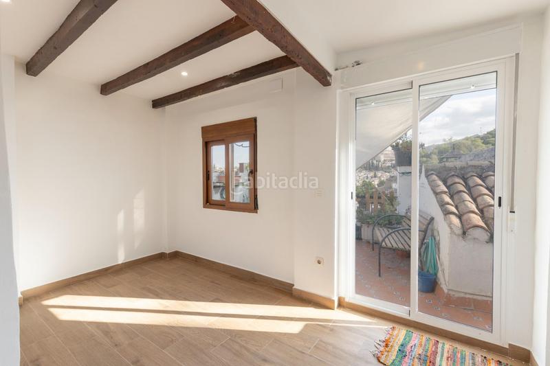 Foto 5a102969-a071-4b33-8aa6-1fbf232f497d. Casa estupenda casa en el realejo......junto a cuesta gomerez !!! en Granada
