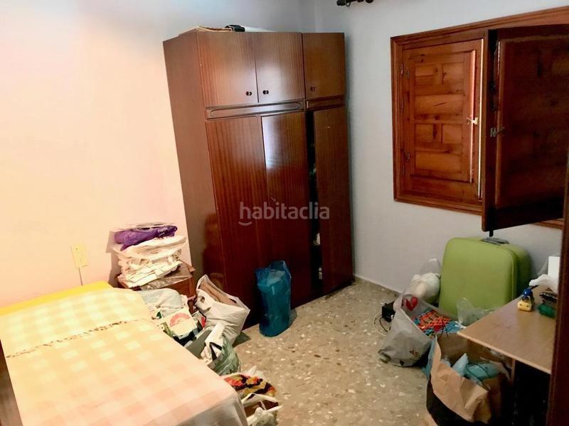 Foto 2a8c2692-5b81-44a7-8c6a-b97a590aeada. Chalet magnífico chalet en pleno centro de la zubia!!! como gran casa o para la construcción de viviendas!! en Zubia (La)