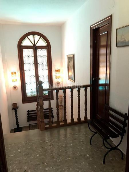 Foto d922d2b7-7117-4b80-a43c-142af8edf12d. Chalet magnífico chalet en pleno centro de la zubia!!! como gran casa o para la construcción de viviendas!! en Zubia (La)
