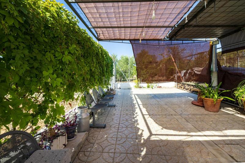Foto be670358-751a-4480-a944-549e957e3c8b. Chalet !! fantástica finca de recreo a 20 minutos de granada !! en Darro