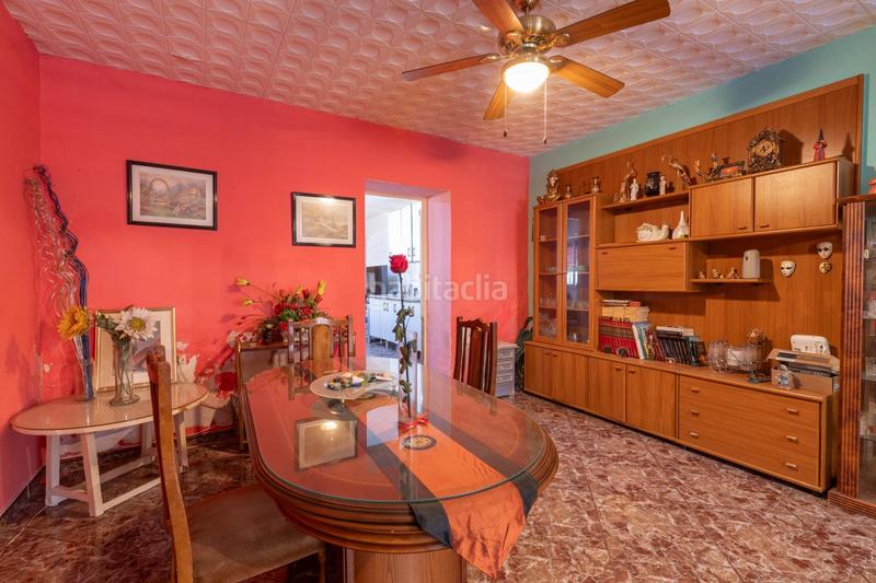 Foto 8850b440-bc2e-489c-adfc-6207ada53383. Casa in Avda. De los Ogíjares Armilla