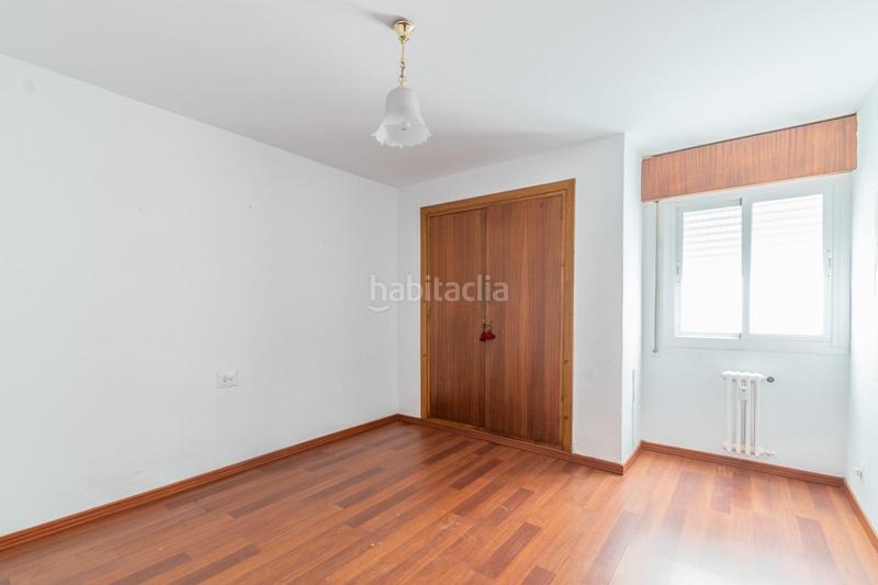 Foto a6c3f320-e498-4574-86c0-0e923b1d0cd1. Piso en plaza plaza del campillo 5 espectacular piso centro. en Granada