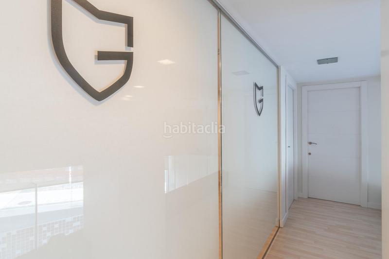 Foto 792ceb46-6e47-47c1-b8b2-5b822c5b6aba. Local comercial en calle tejeros 2 magnífico local en el centro !!! en Motril