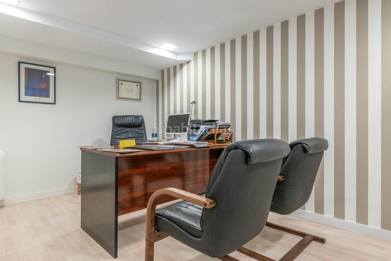 Foto d98f0305-7740-4afb-9fff-ebd4e3258b00. Local comercial en calle tejeros 2 magnífico local en el centro !!! en Motril