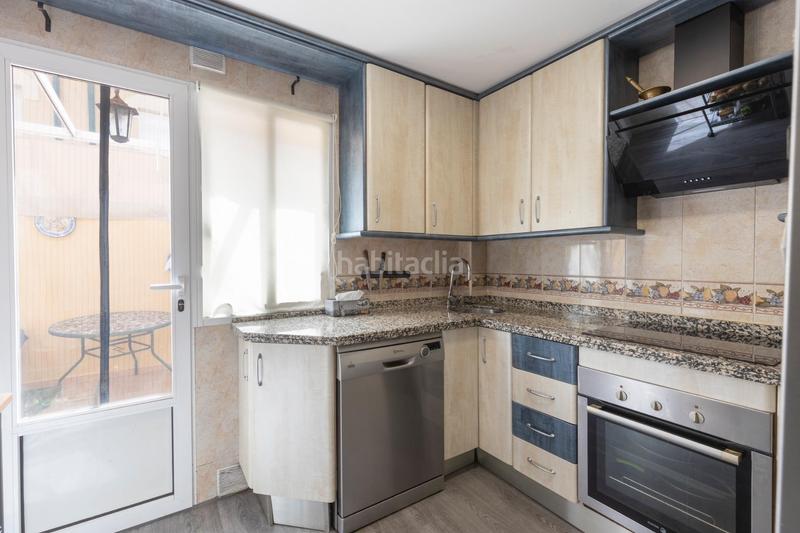 Foto 0447ddf4-82f8-4fb8-8242-604a3ce2eadd. Maison jumelée avec parking dans Maracena