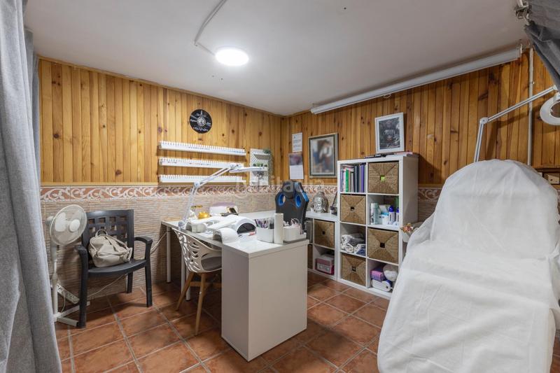 Foto bc6a126a-aa1e-4312-adc1-806d192826d0. Maison jumelée avec parking dans Maracena