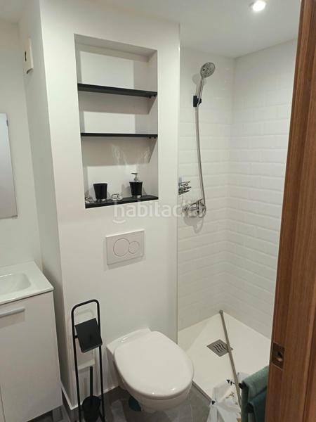 Foto ea6c2ed1-a92a-4f57-8534-e4a060d3c459. Alquiler piso gran piso en camino de ronda...con magnífica reforma a estrenar!!! en Granada