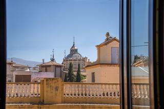 Appartement  Santa barbara. Gran piso en granada... céntrico!!