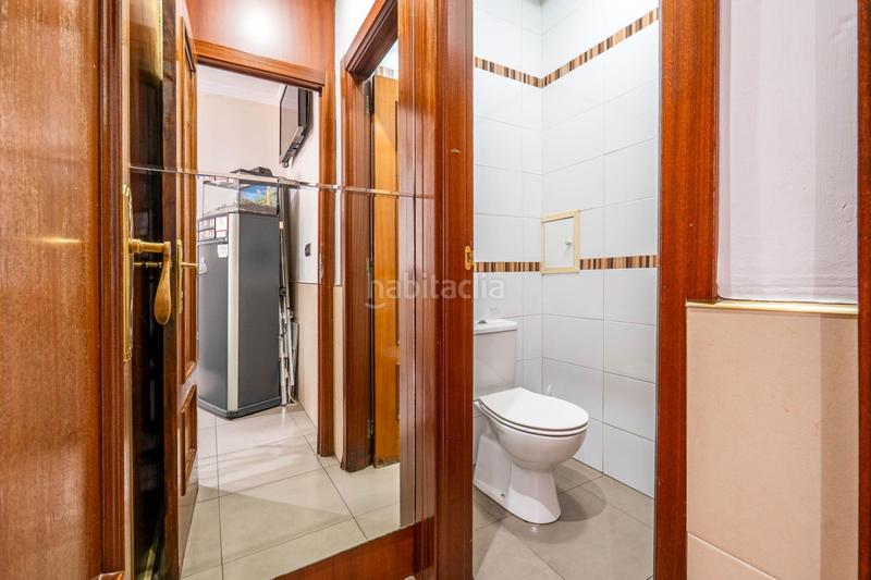 Foto c9fd2739-a2a6-4e8a-b89b-04e2634a0eb5. Locale commerciale in plaza del ángel 2 in Barrio de Zaidín Granada