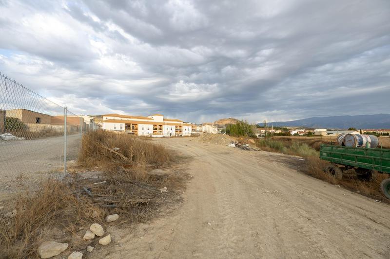 Foto f56e5fdc-0d38-4191-8489-ebae841912f9. Residential plot in Malahá (La)