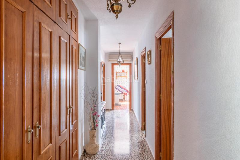 Foto fee9080c-2f61-47fe-9821-6dc2c364e493. Casa con parcheggio piscina in Atarfe