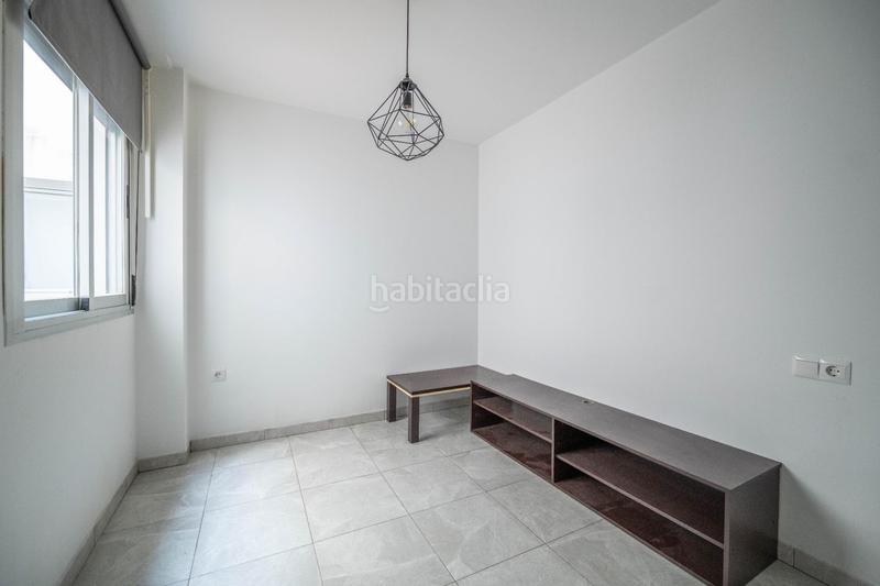 Foto bf496324-c924-4a5f-a053-a0482619f542. Pis amb calefacció aparcament piscina a Atarfe