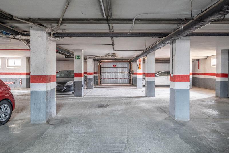 Foto afe5b92a-c212-49e1-bc7e-377a6676babd. Flat with heating parking in Castaño - Mirasierra Granada