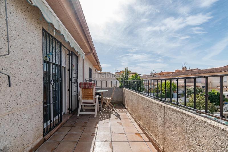 Foto b0385fcf-7980-49c9-9ee0-0e900a754998. Reihenhaus in calle de tarifa 5 in Híjar Gabias (Las)