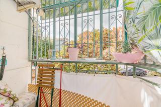 Flat  Calle de la zubia. Piso en la codiciada zona del genil  granada capital