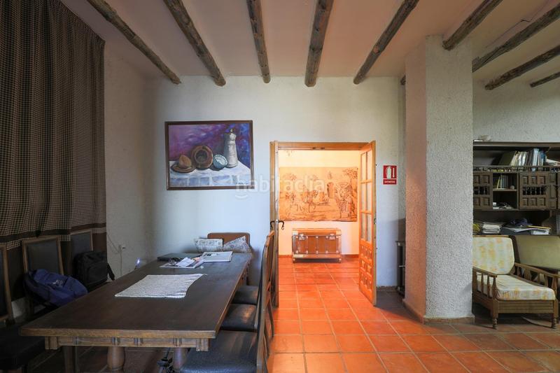 Foto 5864c966-9ec2-495b-b65d-fc910a176b34. Xalet amb aparcament a Busquístar