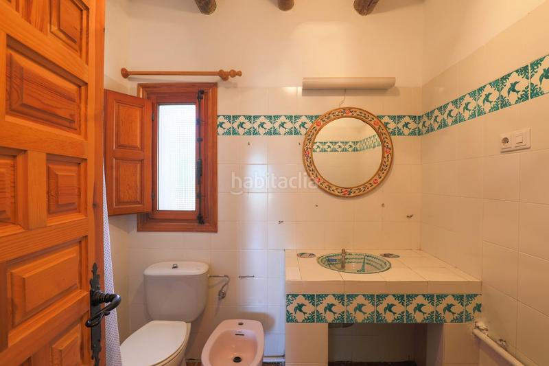 Foto a5c41e46-f1b1-4d93-8445-1f06ffc6f9b8. Xalet amb aparcament a Busquístar