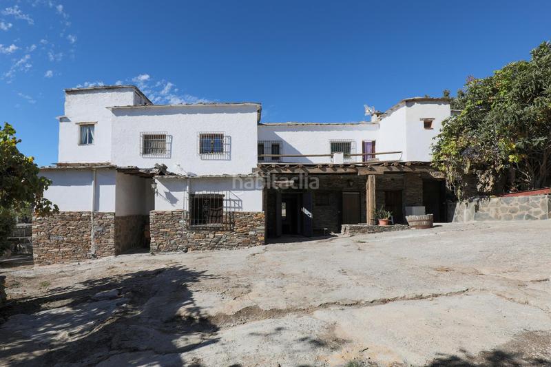 Foto e5bcf25b-d901-4987-ab2b-0dea0d91c1ad. Xalet amb aparcament a Busquístar