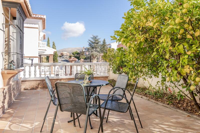 Foto fd6929fc-181b-4d25-ab55-5bbddd8dbd73. Chalet with heating parking pool in Barrio de la Vega Monachil