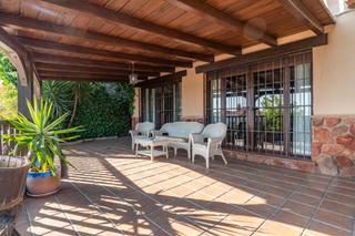 Chalet  Calle de cerro del oro. Precioso chalet en cerro del orocenes de la vega