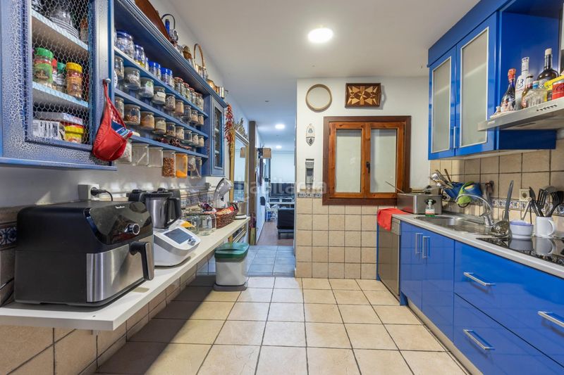 Foto d125777c-ca83-48d7-acfc-70436c710d92. Casa a Barrio de Albaicín Granada