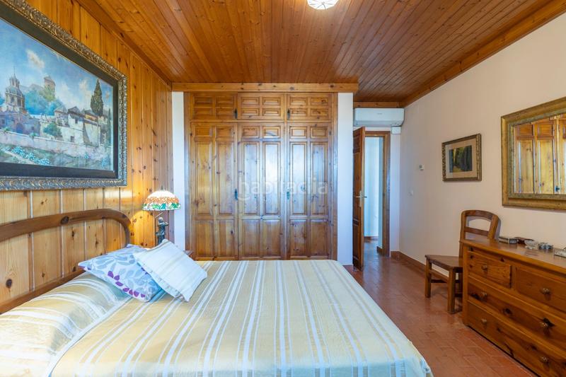 Foto 2a259e44-a593-4c08-aedf-e965259d1254. Chalet impresionante chalet en los rebites!!! con 1667 m2 de parcela. en Huétor Vega