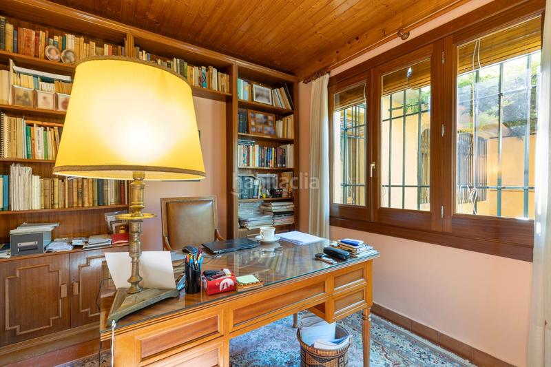 Foto 4b7dfa21-7836-4066-bf23-28a291877f66. Chalet impresionante chalet en los rebites!!! con 1667 m2 de parcela. en Huétor Vega