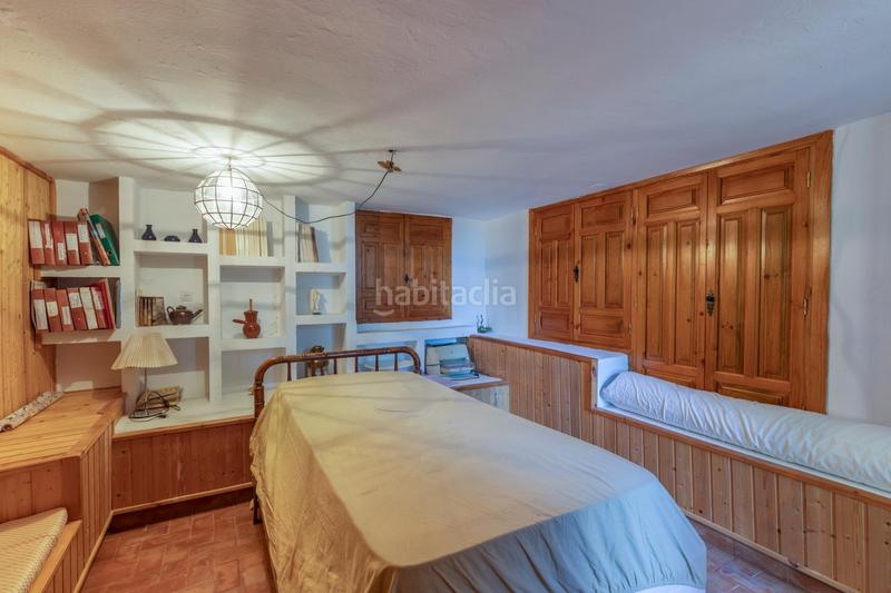 Foto 8620f7bd-5918-495c-bd97-f42ecd26bb47. Chalet impresionante chalet en los rebites!!! con 1667 m2 de parcela. en Huétor Vega