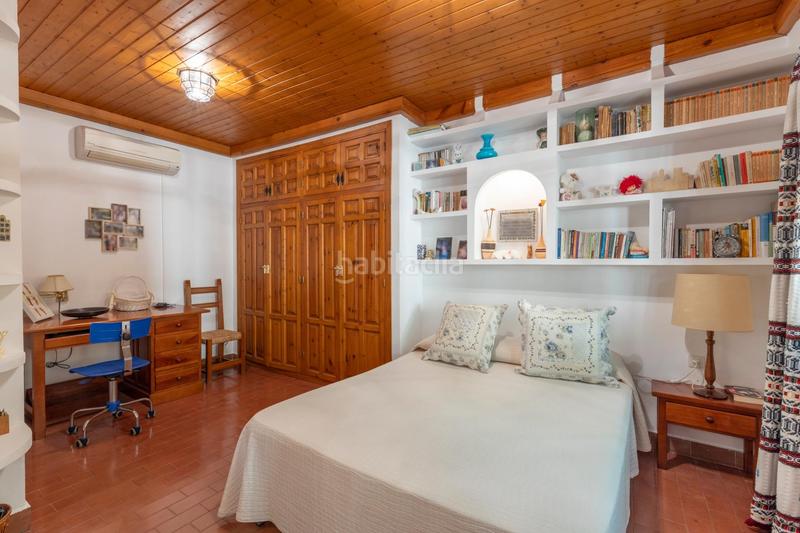 Foto ee3294dd-a31b-4919-9a64-fa5e4438c0ad. Chalet impresionante chalet en los rebites!!! con 1667 m2 de parcela. en Huétor Vega