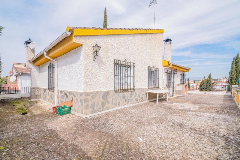 Foto a7842f8a-ee67-4499-a089-e8f5c5731b6b. Xalet amb aparcament piscina a Peligros