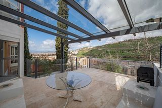 Casa pareada en Camino de los Neveros - Serrallo. Magnífica casa pareada en urbanización el serrallo!!