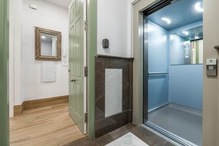 Haus in Calle san miguel alta 12. Estupenda inversión!!! coqueta casa  de 4 plantas con ascensor j