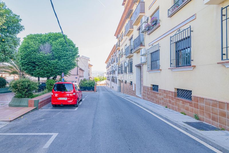 Foto 9146483d-b4b7-4e51-b533-aff5ba7f6eb7. Pis a La Zubia Ciudad Zubia (La)