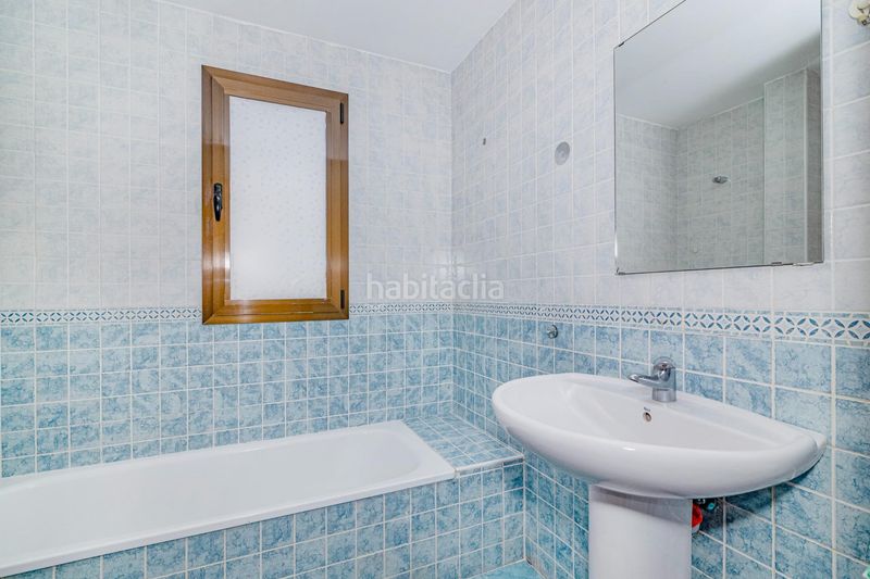 Foto eae7a1fa-a30b-40f2-bc6a-3ed59a914099. Pis a La Zubia Ciudad Zubia (La)