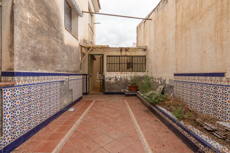 Foto f079d4e5-a3e1-427e-8e6d-aeaa68b24e2f. Casa adossada a Ogíjares